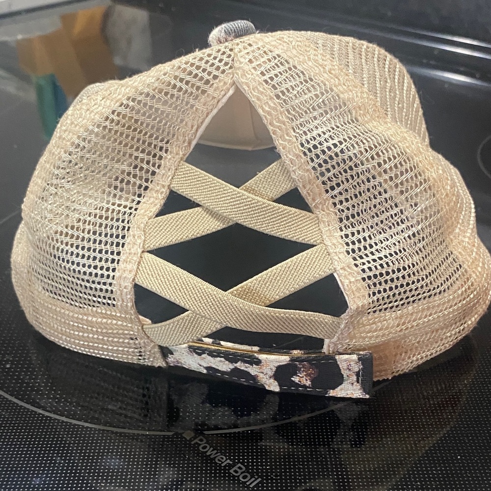 Leopard Print Cap with Patch - Picture 2 of 2